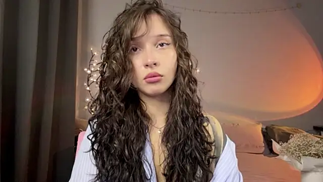 Snapshot of WeepyMoon chatting on 11, 7, 2026 WeepyMoon online show from 11, 7, 2026