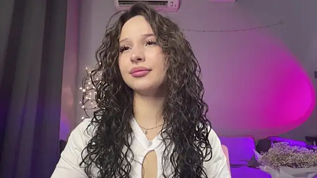 Snapshot of WeepyMoon chatting on 14, 7, 2026 WeepyMoon online show from 14, 7, 2026