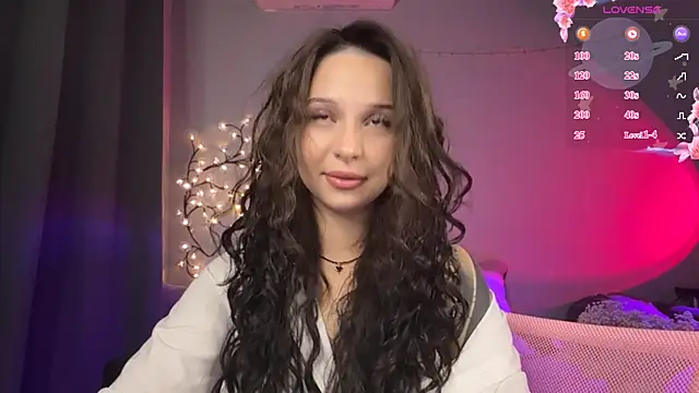 Snapshot of WeepyMoon chatting on 23, 7, 2026 WeepyMoon online show from 23, 7, 2026