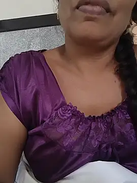 Snapshot of Tamilsexy35 chatting on 7, 7, 2026 Tamilsexy35 online show from 7, 7, 2026