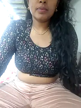 Snapshot of Tamil_Hot-Tattoo chatting on 17, 6, 2026 Tamil Hot-Tattoo online show from 17, 6, 2026