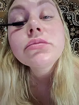 Snapshot of Sunshine-Lina chatting on 26, 7, 2026 Sunshine-Lina online show from 26, 7, 2026