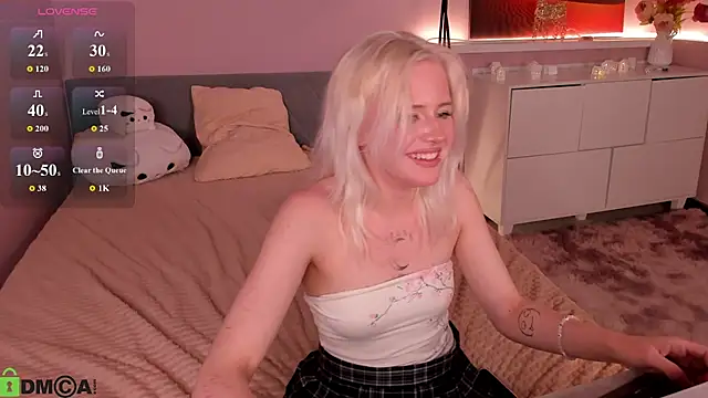 Snapshot of kikipeach chatting on 23, 7, 2026 kikipeach online show from 23, 7, 2026