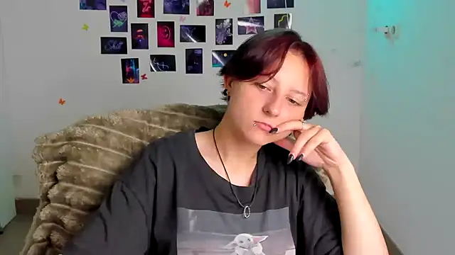 Snapshot of Dilara_Kiss_ chatting on 15, 7, 2026 Dilara Kiss online show from 15, 7, 2026