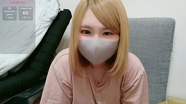 Snapshot of --kanna-- chatting on 8, 7, 2026 --kanna-- online show from 8, 7, 2026