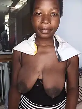 Snapshot of Cherryblush_2 chatting on 26, 7, 2026 Cherryblush 2 online show from 26, 7, 2026