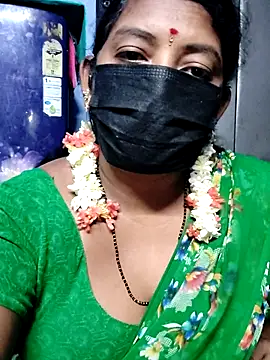 Snapshot of shanthi_telugu99 chatting on 30, 6, 2026 shanthi telugu99 online show from 30, 6, 2026