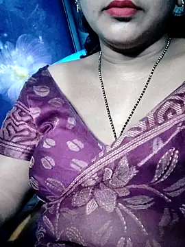 Snapshot of shanthi_telugu99 chatting on 7, 7, 2026 shanthi telugu99 online show from 7, 7, 2026