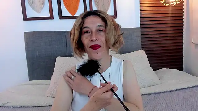 Margott mature online show from 23, 6, 2026