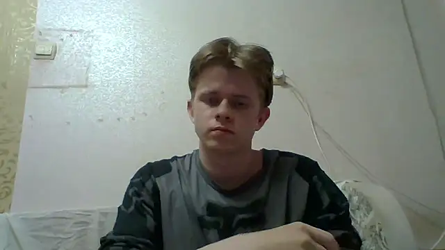 Snapshot of Augustinwest chatting on 16, 6, 2026 Augustinwest online show from 16, 6, 2026