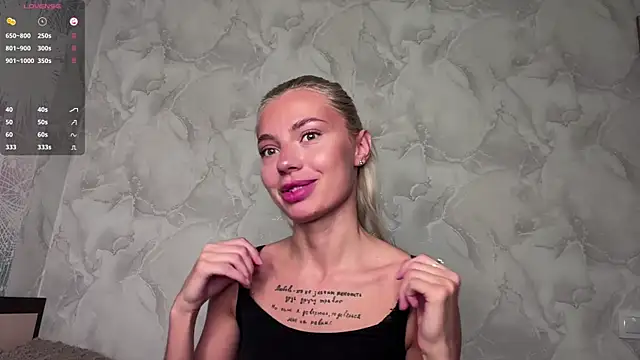 Snapshot of SweetBerryes chatting on 26, 7, 2026 SweetBerryes online show from 26, 7, 2026