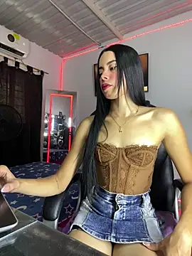 Lesly Cute  online show from 20, 6, 2026