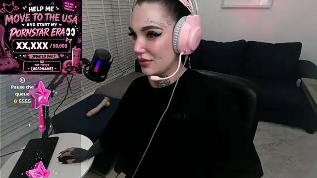 Snapshot of AshleyFayex chatting on 7, 8, 2026 AshleyFayex online show from 7, 8, 2026