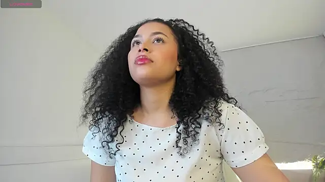jadetorres  online show from 25, 6, 2026