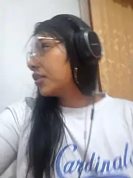 sophiagomezx online show from 15, 7, 2026