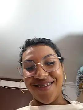 sophiagomezx online show from 19, 7, 2026