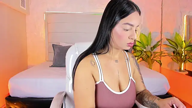 LissaBrown  online show from 30, 6, 2026