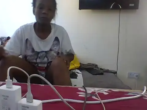 Lovergirlcute online show from 19, 6, 2026