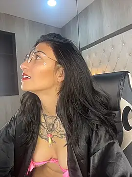 Snapshot of Velvet_Mysstic chatting on 24, 6, 2026 Velvet Mysstic online show from 24, 6, 2026