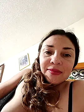 Angelika Clauss online show from 3, 7, 2026