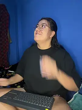Snapshot of Mailly-Gabby- chatting on 23, 6, 2026 Mailly-Gabby- online show from 23, 6, 2026