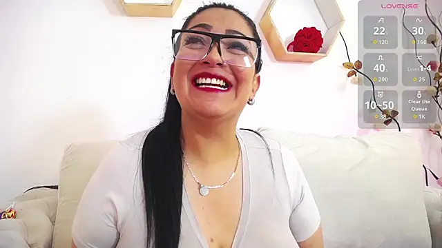 Snapshot of meli_cruz chatting on 10, 7, 2026 meli cruz online show from 10, 7, 2026