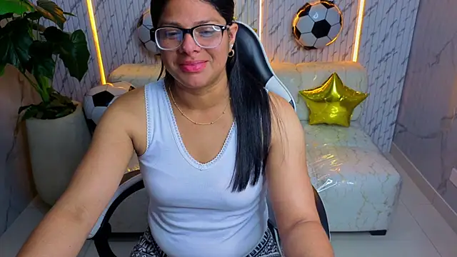 sarah bay tx online show from 19, 6, 2026