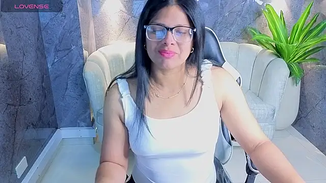 sarah bay tx online show from 21, 7, 2026