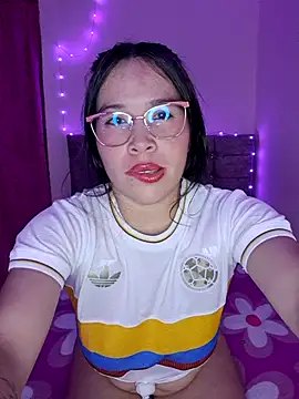 Snapshot of Cindy_kathe chatting on 4, 7, 2026 Cindy kathe online show from 4, 7, 2026
