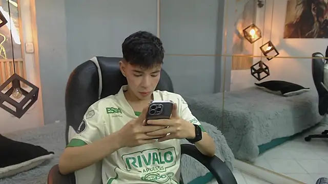 Snapshot of ash_ka chatting on 8, 7, 2026 ash ka online show from 8, 7, 2026