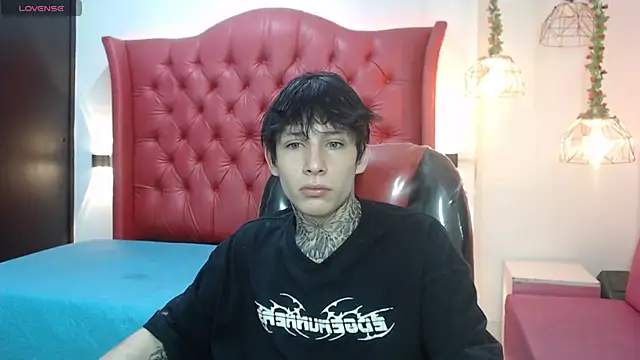 Snapshot of Cry_thereal chatting on 28, 6, 2026 Cry thereal online show from 28, 6, 2026
