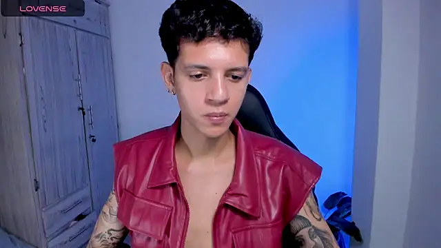 Snapshot of tylerrnova chatting on 18, 6, 2026 tylerrnova online show from 18, 6, 2026