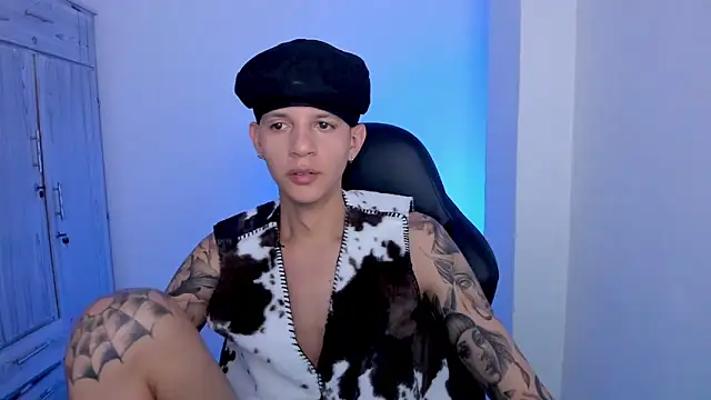 Snapshot of tylerrnova chatting on 1, 7, 2026 tylerrnova online show from 1, 7, 2026
