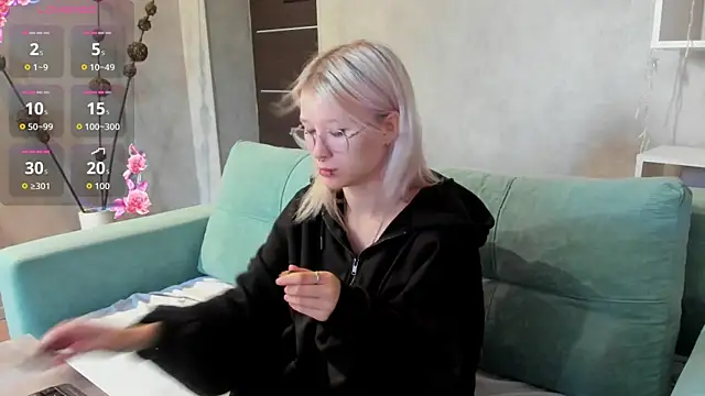 Nika-Smith online show from 9, 8, 2026