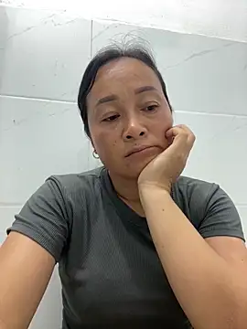 Snapshot of Loly_hana chatting on 20, 6, 2026 Loly hana online show from 20, 6, 2026