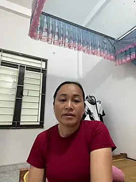 Loly hana online show from 17, 6, 2026