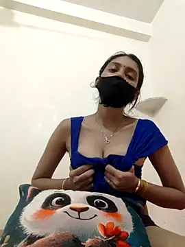 Snapshot of pooja_riya chatting on 7, 7, 2026 pooja riya online show from 7, 7, 2026
