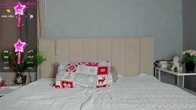 MissMiaTv online show from 30, 12, 2024
