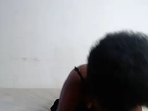 Snapshot of SlenderDiamond chatting on 7, 7, 2026 SlenderDiamond online show from 7, 7, 2026