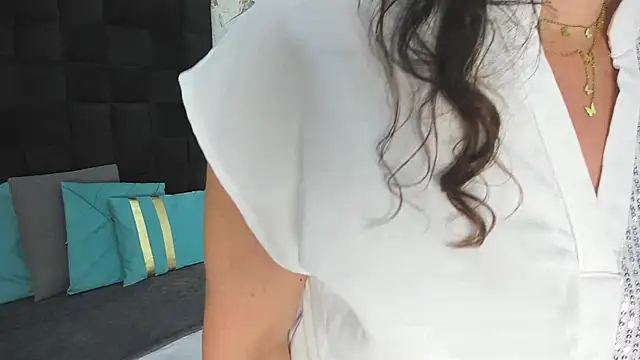 Snapshot of CharlotteG_ chatting on 1, 8, 2026 CharlotteG online show from 1, 8, 2026
