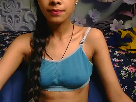 Snapshot of Isha-19 chatting on 2, 7, 2026 Isha-19 online show from 2, 7, 2026