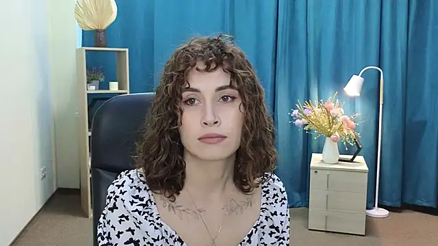 Snapshot of AudriaTagala chatting on 19, 6, 2026 AudriaTagala online show from 19, 6, 2026