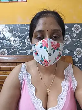 Snapshot of Garimaa_Cherry chatting on 13, 7, 2026 Garimaa Cherry online show from 13, 7, 2026