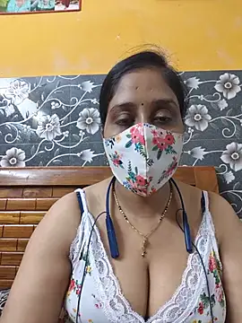 Snapshot of Garimaa_Cherry chatting on 25, 7, 2026 Garimaa Cherry online show from 25, 7, 2026