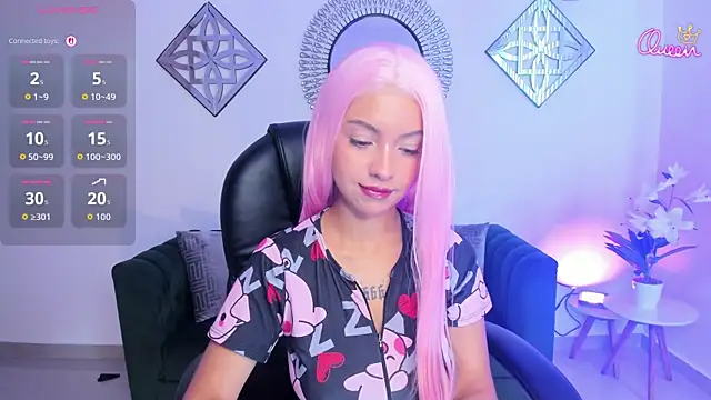 Honeyy Taylor online show from 20, 7, 2026