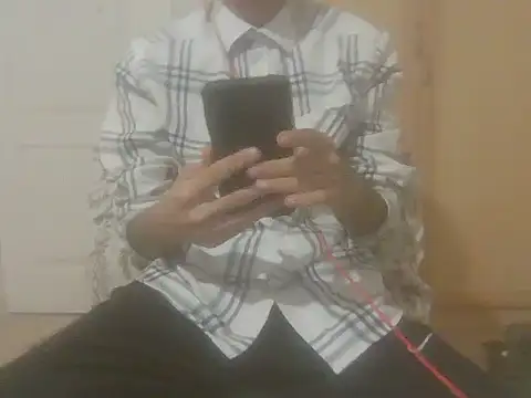 Snapshot of Rhast211 chatting on 18, 6, 2026 Rhast211 online show from 18, 6, 2026
