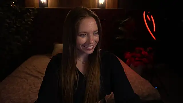 Snapshot of MagneticQueen chatting on 19, 6, 2026 MagneticQueen online show from 19, 6, 2026