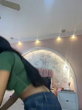 Snapshot of AshleyMorgans chatting on 3, 7, 2026 AshleyMorgans online show from 3, 7, 2026