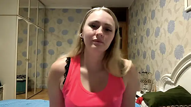 Snapshot of mintchill chatting on 28, 7, 2026 mintchill online show from 28, 7, 2026
