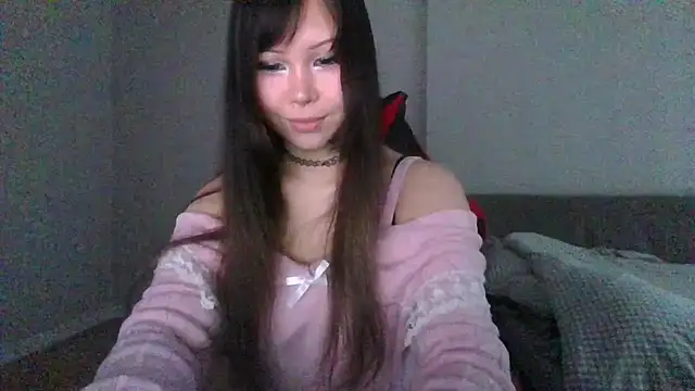 MiaSavageQueen online show from 19, 6, 2026